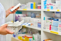 «کمبود دارو‌های حیاتی» شرایط بیماران را بغرنج‌تر کرده است