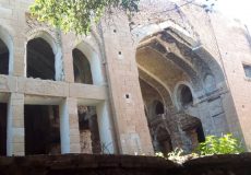 مشکل مالکیت خانه تاریخی «گازر» حل شود آن را مرمت می‌کنیم